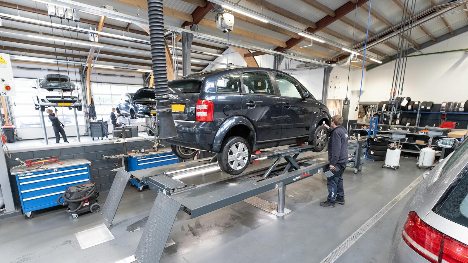 Autovakmeester Dingerink - Netherlands