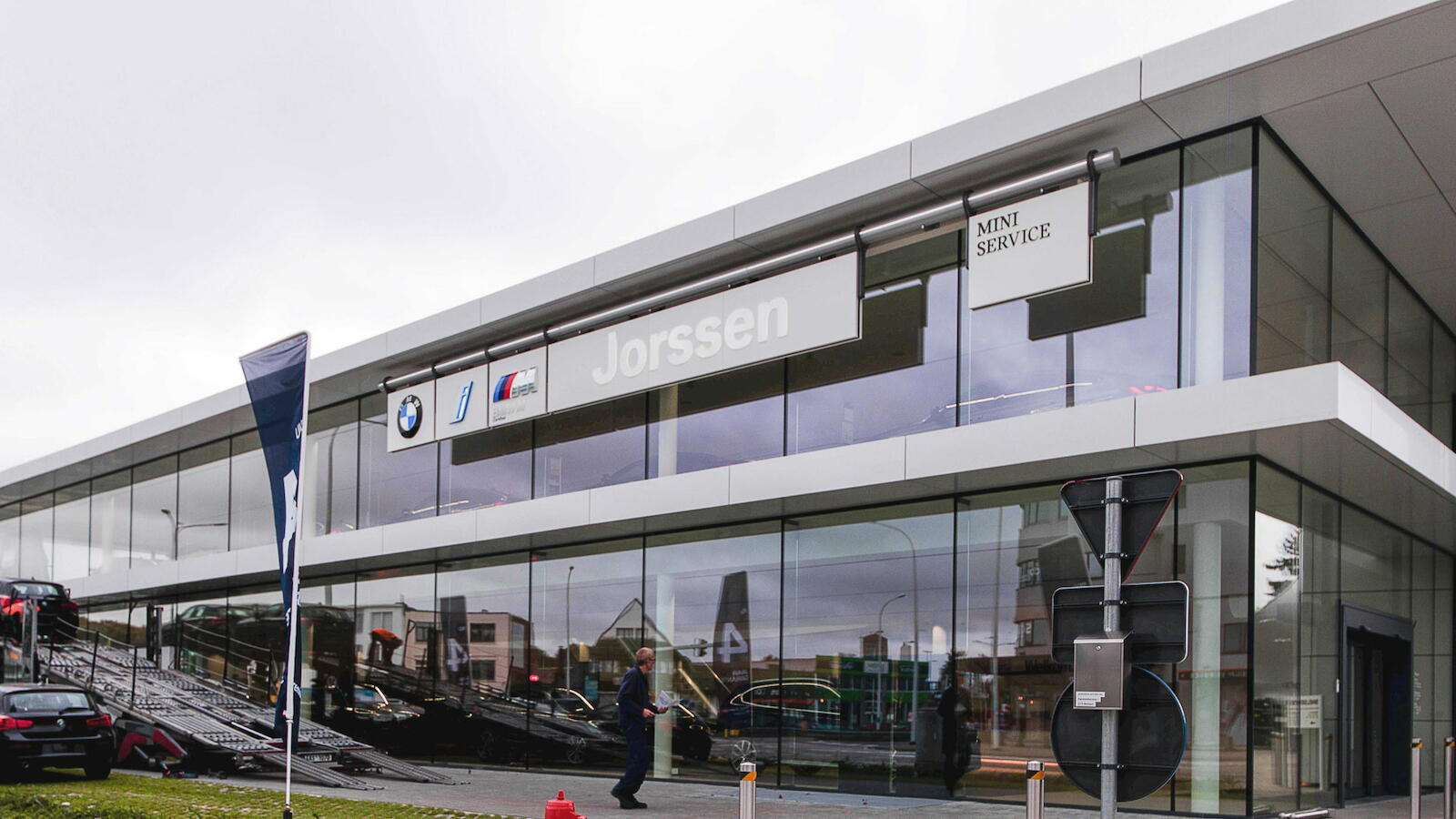 BMW Garage Jorssen Noord, B-Antwerpen