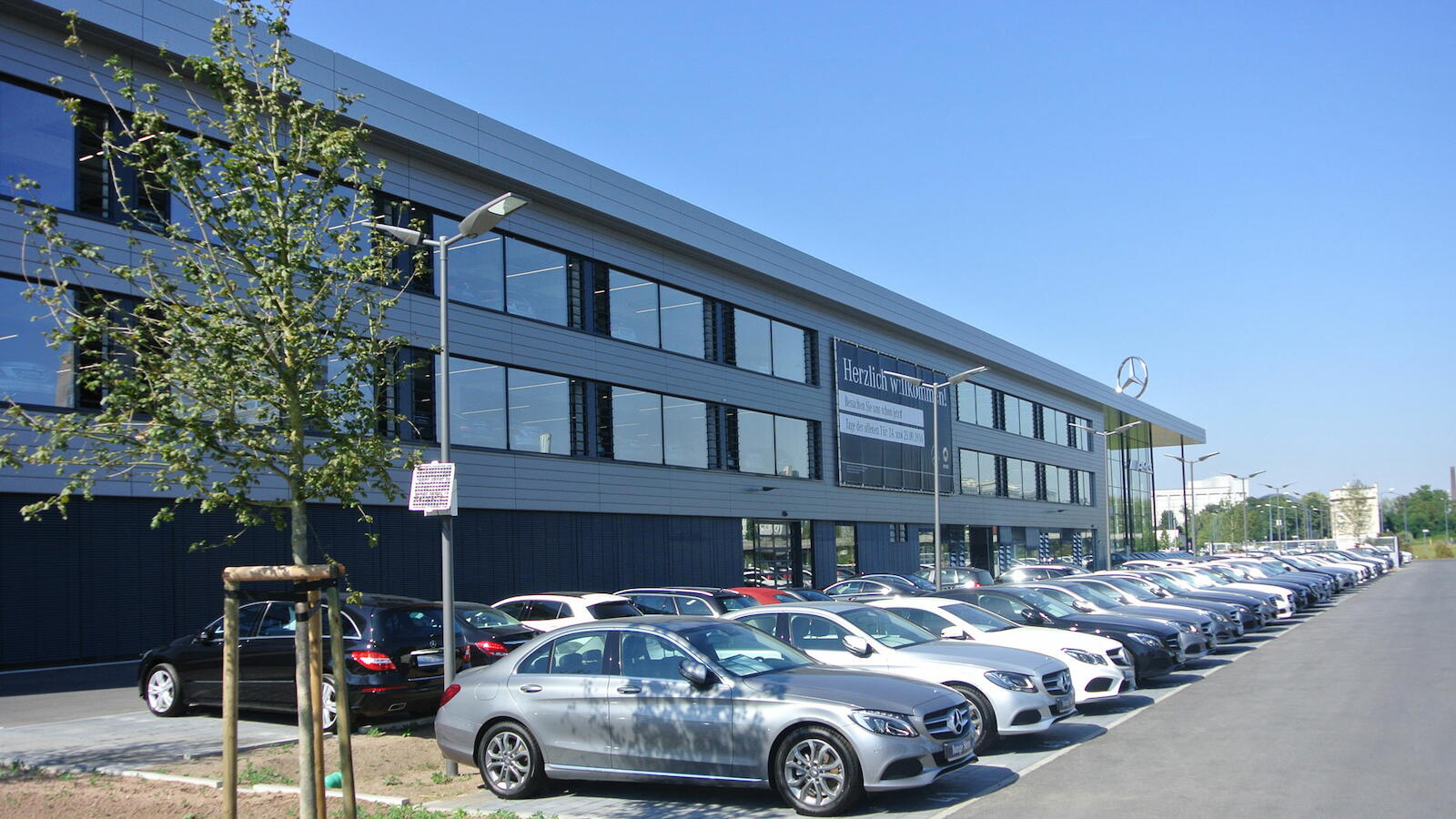 Mercedes Benz branch in Frankfurt, Germany