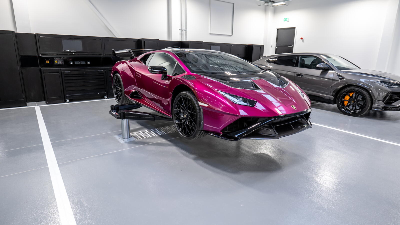 Lamborghini Leeds, UK