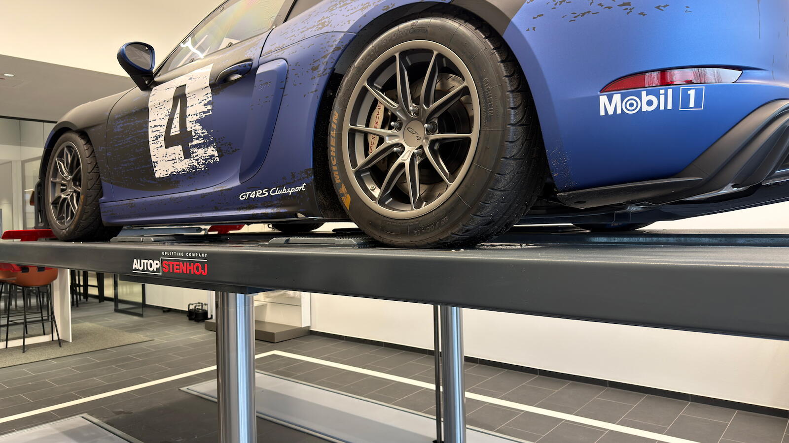 Porsche Destination, Kassel, Deutschland