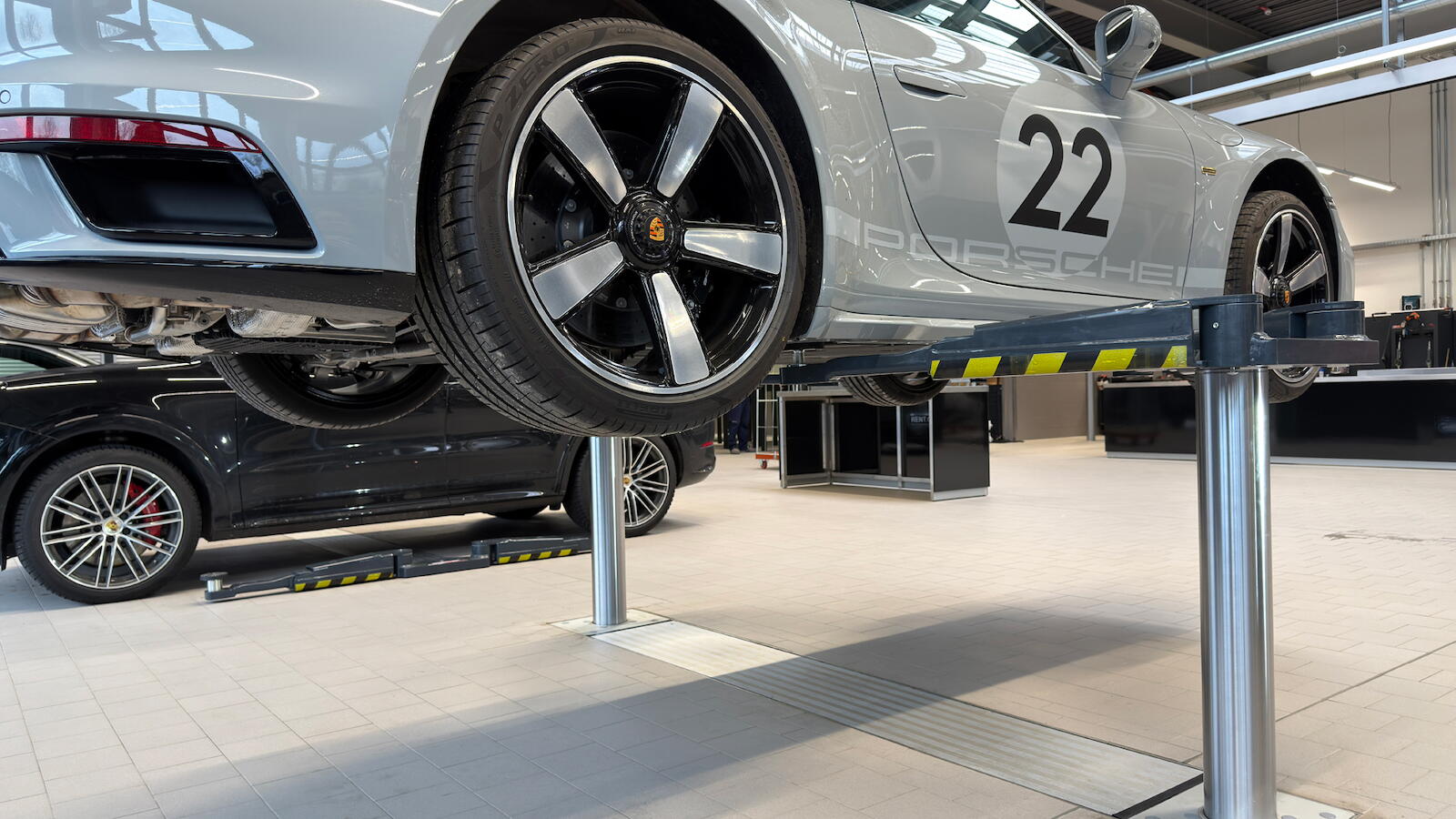 Porsche Destination, Kassel, Deutschland