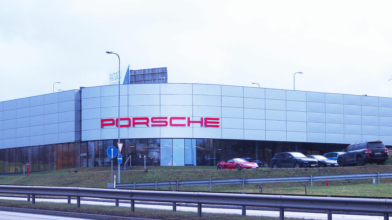 Porsche Centre Vilnius, Lithuania